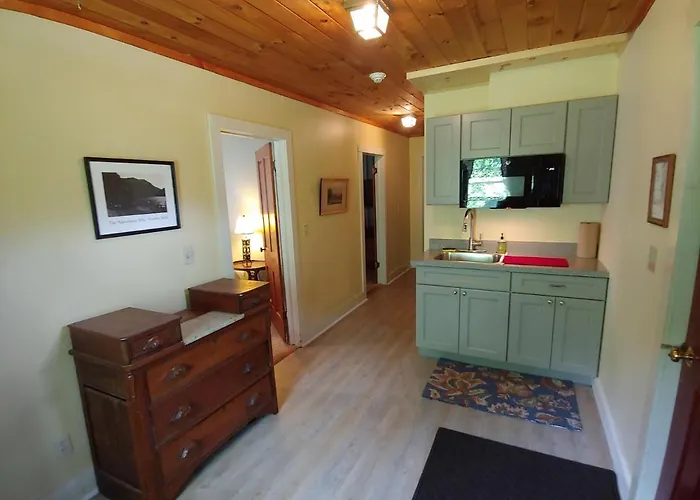 Keene Valley Lodge